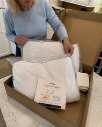 Customer photo — EVERNEL ergonomic kids pillow (5)